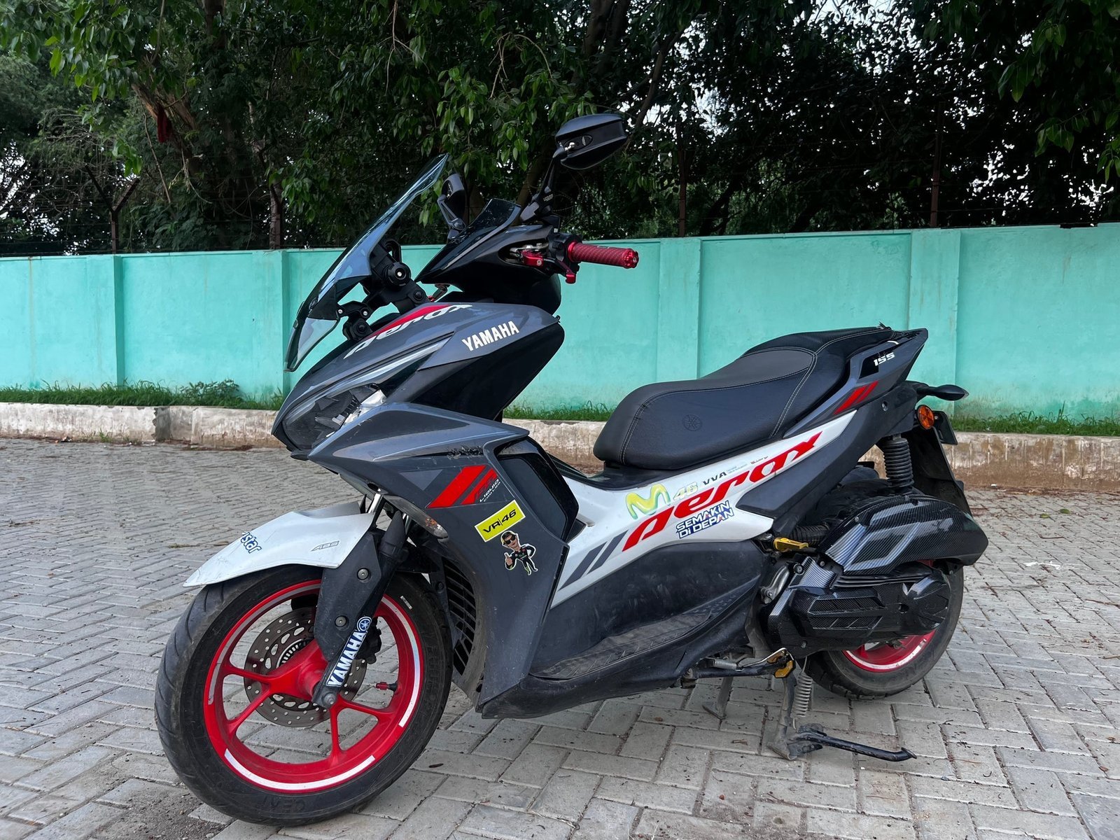 Zhipat Visor Glass Windshield Yamaha Aerox Windscreen Design V2 Aerodynamic - Image 4