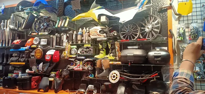 Budget bike accessories shop in Bangalore – affordable motorcycle accessories at Thirumala Auto Accessories